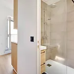 Apartment Superb Bright Clichy Montmartre