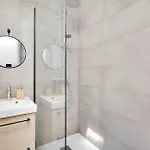 Apartment Superb Bright Clichy Montmartre Paris
